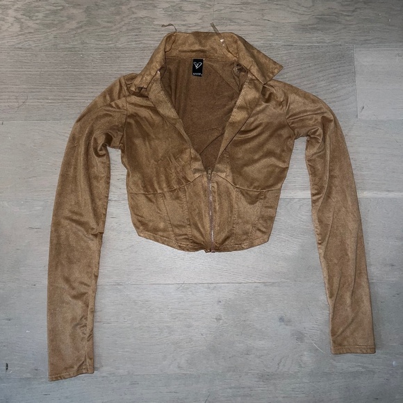 Windsor Jackets & Blazers - Windsor Cropped Brown Jacket